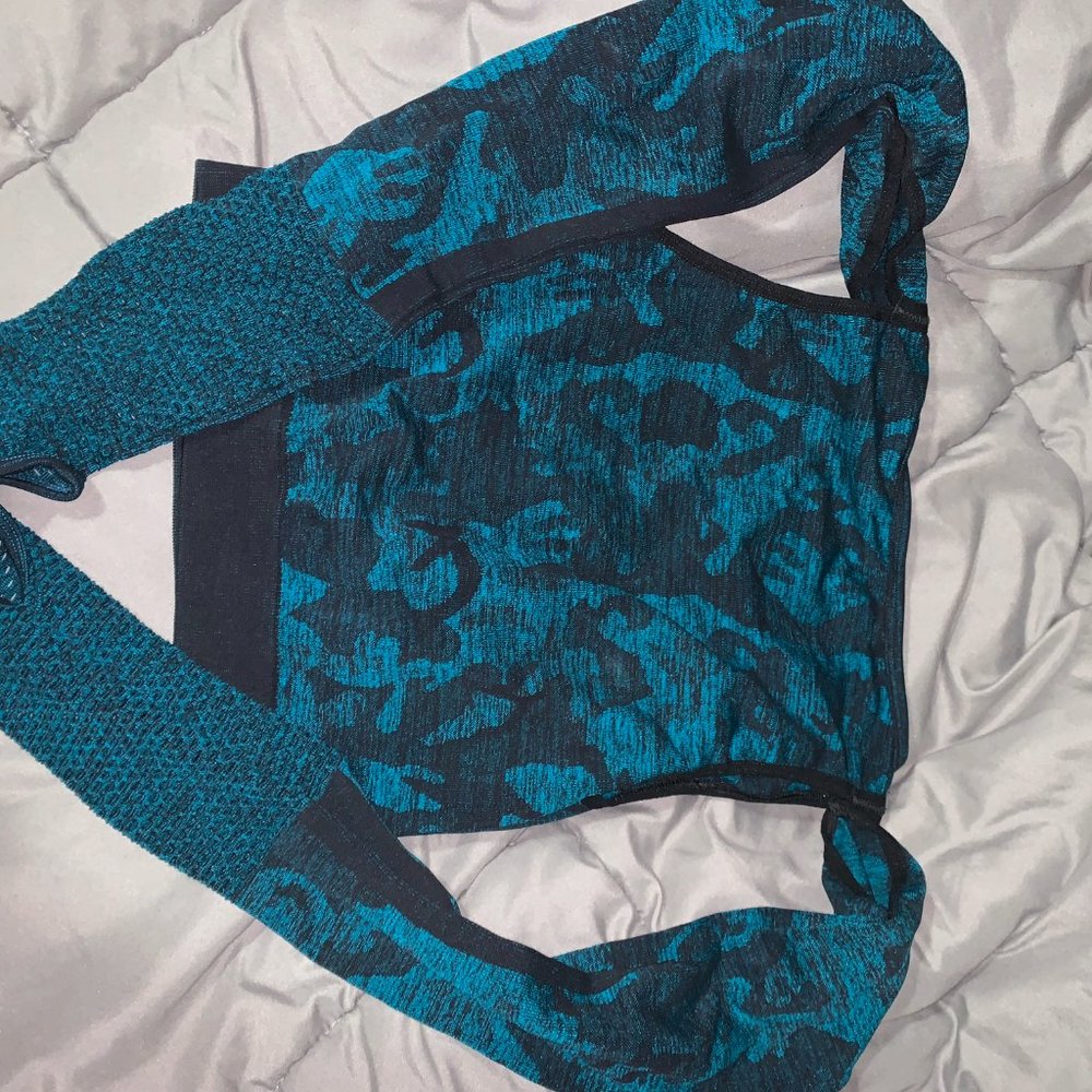 Body Engineers Workout Outfit - Picture 6 of 7